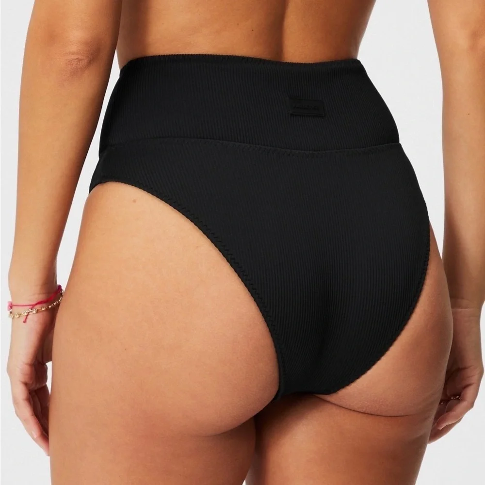 Fabletics High-Waisted Crossover Shaping Swim Bottom Sz large - Picture 2 of 7